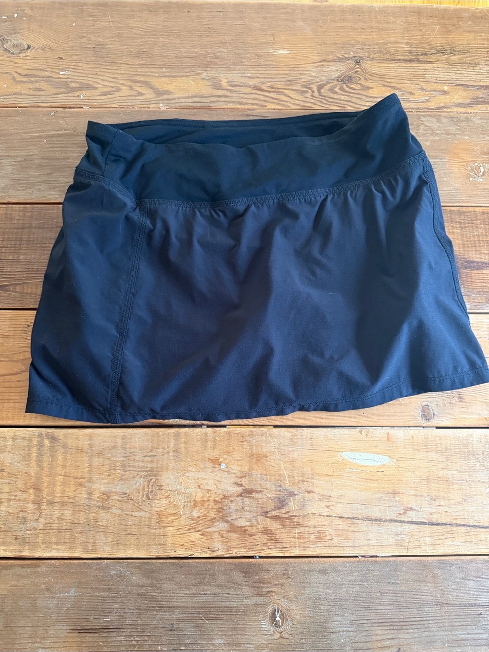 GAP Black Athletic Skort